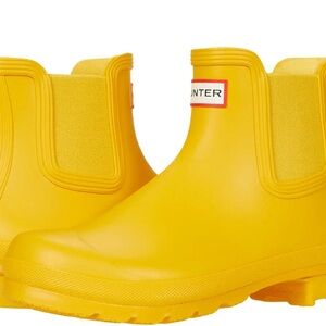 Hunter Yellow Chelsea Boot - 9 - original $140